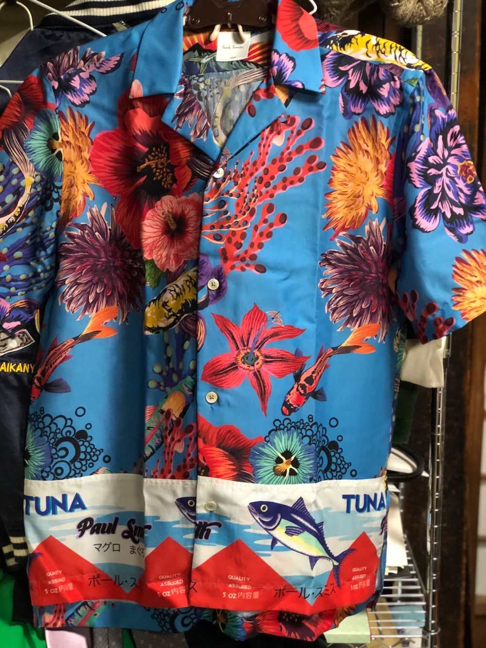「Paul Smith、ポールスミス、アロハシャツ、マグロ」｜「Paul SmithのKOI HAWAIAN MIX UP SHIRT / 183318 083SP（シャツ/ブラウス、ブルー系）」を使った、メジロマックイーン🐴さん（メンズ・178cm）の春コーディネートの1枚目の写真