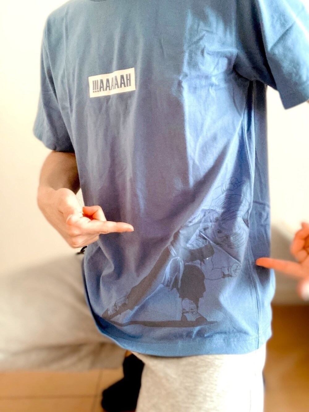 「シンプル、夏コーデ、Tシャツ、プチプラ、リラックススタイル、おうちファッション、DragonBall、ドラゴンボール、UNIQLO、鳥の声」｜「UNIQLO×DRAGONBALLのアイテム（Tシャツ/カットソー、ブルー系）」を使った、bird voiceさん（メンズ・170cm）の春コーディネートの1枚目の写真