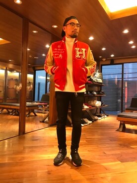 「hystericglamour」｜「アイテム（スタジャン）」を使った、DUKASHUNさん（メンズ・175cm）の秋コーディネート