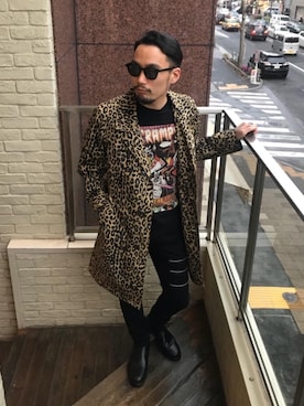 「柄物」｜「アイテム（チェスターコート）」を使った、DUKASHUNさん（メンズ・175cm）の春コーディネート