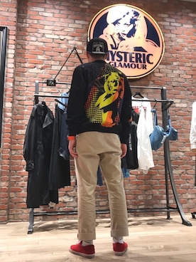 「HYSTERIC GLAMOUR（ヒステリックグラマー）のHYS WHISKY柄 刺繍キャップ（キャップ）」を使った、DUKASHUNさん（メンズ・175cm）の春コーディネート