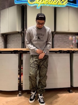 「HYSTERIC GLAMOUR（ヒステリックグラマー）のHYS WHISKY柄 刺繍キャップ（キャップ）」を使った、DUKASHUNさん（メンズ・175cm）の冬コーディネート