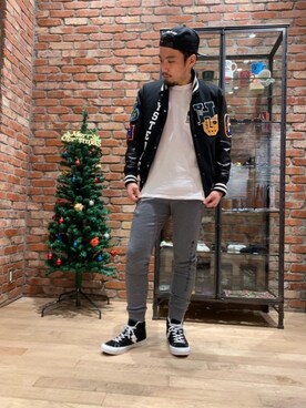 「HYSTERIC GLAMOUR（ヒステリックグラマー）のHYS WHISKY柄 刺繍キャップ（キャップ）」を使った、DUKASHUNさん（メンズ・175cm）の冬コーディネート