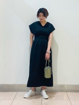 「KBF（ケイビーエフ）のバケットミニBAG（ショルダーバッグ）」を使った、まこさん（レディース・160cm）の春コーディネート