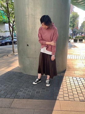 「SHIPS（シップス）のアイテム（スカート）」を使った、立川さん（レディース・171cm）の秋コーディネート