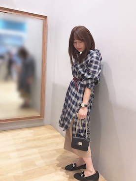 「アパレルスタッフ」｜「アイテム（シャツワンピース）」を使った、𝓼𝓱𝓲𝓸さん（レディース・157cm）の夏コーディネート