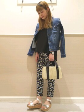 「レプシィム(LEPSIM)」｜「アイテム（デニムジャケット）」を使った、chiakiさん（レディース・161cm）の春コーディネート