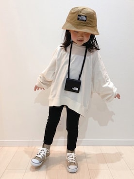 「アイテム（タンクトップ、ブラウン系）」を使った、®️ikunan☺︎さん（キッズ・110cm）の春コーディネート
