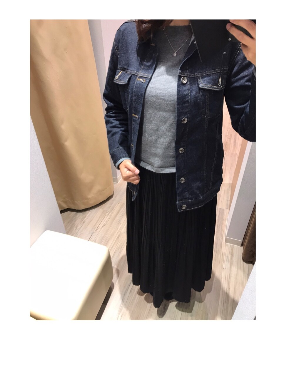 「アパレル、おしゃれになりたい、スカートスタイル、黒スカート、ダークトーンコーデ、冬、いいねお願いします💕、いいね返し」｜「GRAND GLOBALのアイテム（スカート、ブラック系）」を使った、pypy02さん（レディース・163cm）の冬コーディネートの1枚目の写真