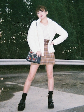 「アイテム（ソックス/靴下、ブラック系）」を使った、P♀さん（レディース・162cm）の冬コーディネート