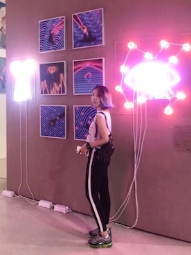 「アイテム（ボディバッグ/ウエストポーチ）」を使った、chihiroさん（レディース・161cm）の秋コーディネート