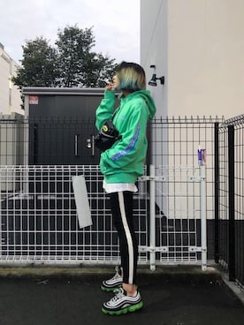 「UNIF（ユニフ）のアイテム」を使った、chihiroさん（レディース・161cm）の秋コーディネート