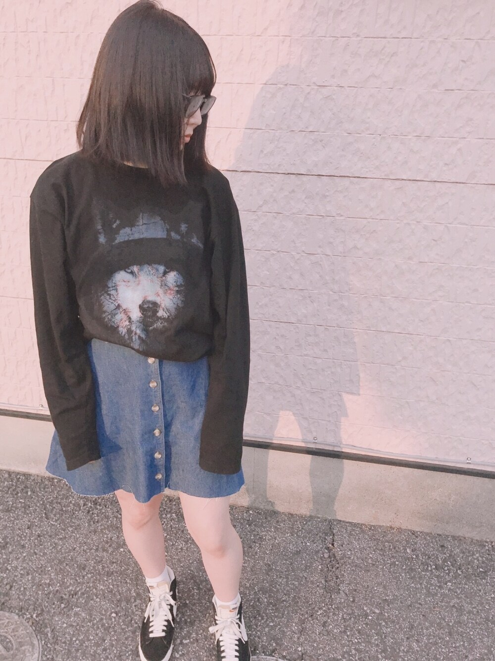 「acOlaSia」｜「acOlaSiaのアイテム（Tシャツ/カットソー、ブラック系）」を使った、まるさん（レディース・160cm）の夏コーディネートの1枚目の写真