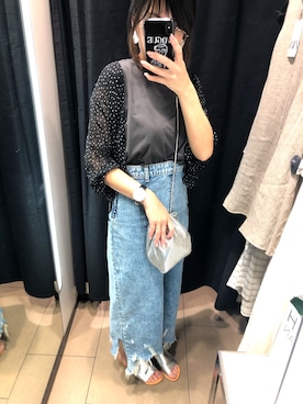 「アーバンリサーチ」｜「アイテム（PC・スマホグッズ/家電）」を使った、maRuさん（レディース・155cm）の春コーディネート
