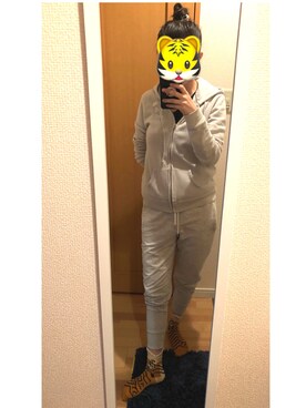 「Abercrombie&Fitch（アバークロンビーアンドフィッチ）のアイテム（マウンテンパーカー）」を使った、tiger   soxさん（レディース・170cm）の春コーディネート