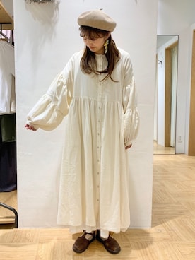 「アイテム（ピアス（片耳用）、イエロー系）」を使った、satomiさん（レディース・152cm）の冬コーディネート