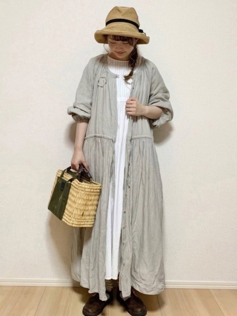 ツハルバイサマンサモスモスリネンワンピース ツハル モノグラム刺繍