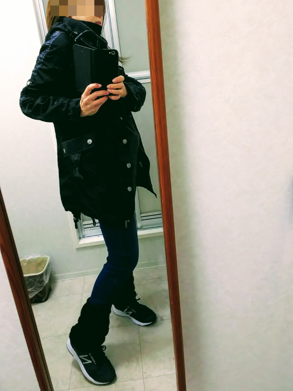 「MURUAのアイテム（モッズコート、ブラック系）」を使った、ribenjicyanさん（レディース・156cm）の冬コーディネートの1枚目の写真