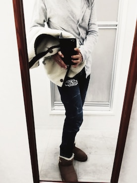 「BEARPAW（ベアパウ）のアイテム」を使った、ribenjicyanさん（レディース・156cm）の春コーディネート