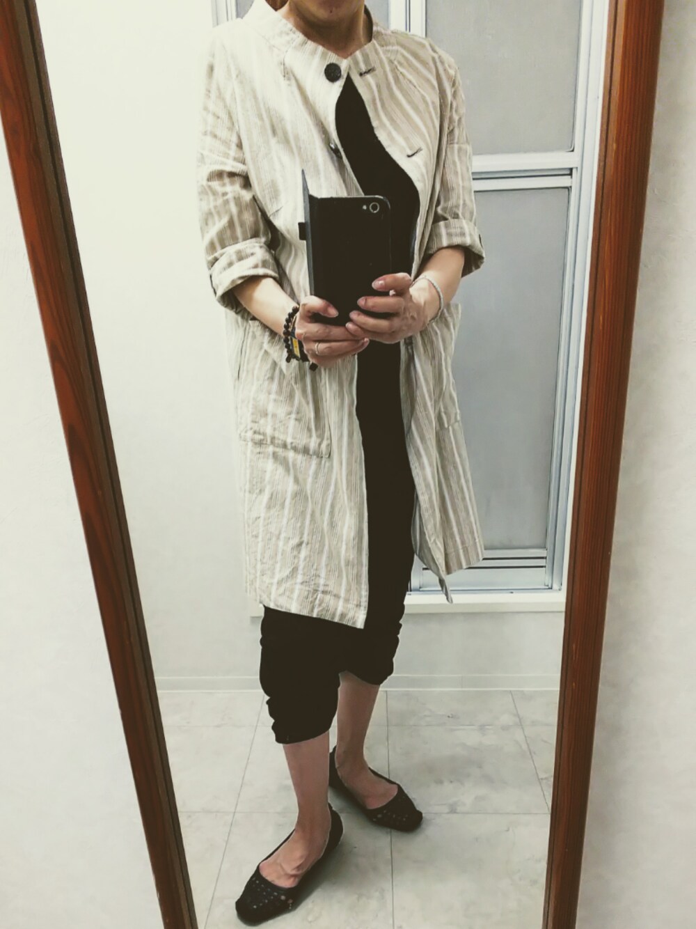「antiquaのアイテム（タンクトップ、ブラック系）」を使った、ribenjicyanさん（レディース・157cm）の夏コーディネートの1枚目の写真