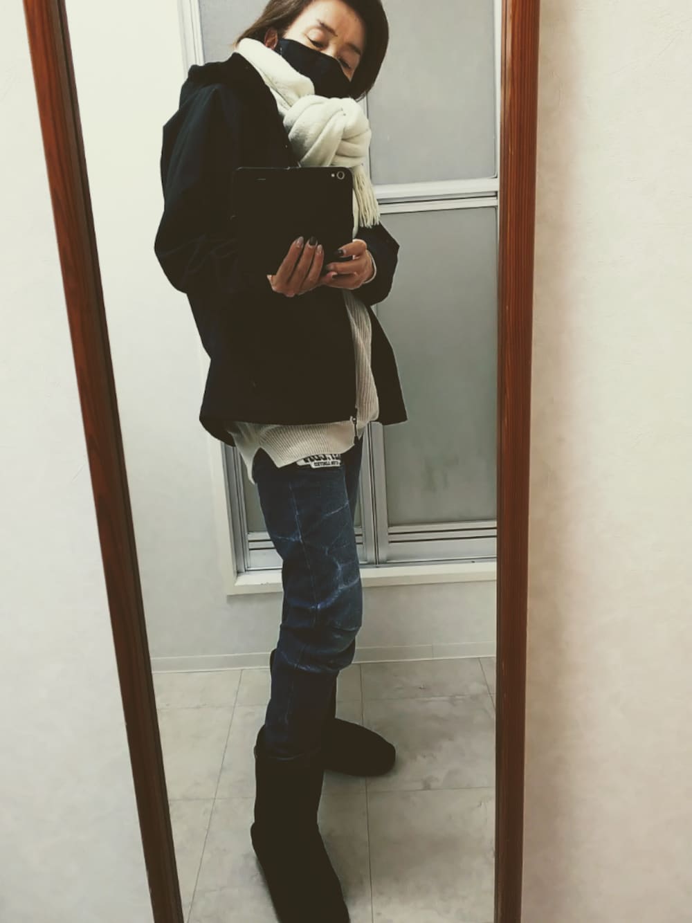 「BA-TSUのアイテム（デニムパンツ、ブルー系）」を使った、ribenjicyanさん（レディース・157cm）の秋コーディネートの1枚目の写真