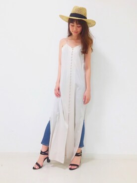 「DRWCYS（ドロシーズ）のアイテム（サンダル）」を使った、はらだゆかさん（レディース・160cm）の春コーディネート