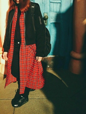 「NIKE（ナイキ）のアイテム（スニーカー、ブラック系）」を使った、Pippiさん（レディース）の冬コーディネート