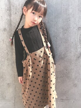 「アイテム（ジャンパースカート、ブラウン系）」を使った、noaさん（キッズ・110cm）の冬コーディネート