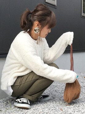 「カーキ×ホワイト」｜ayumiさん（レディース・154cm）の冬コーディネート