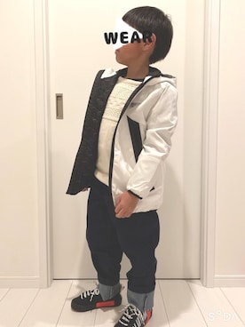 「ZARA KIDS」｜「アイテム（ナイロンジャケット）」を使った、R3さん（キッズ・124cm）の冬コーディネート