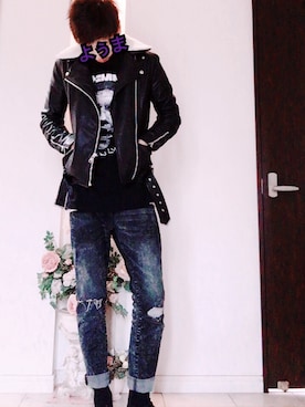 「AZUL（アズール）のアイテム（ライダースジャケット）」を使った、よぅまさん（メンズ・177cm）の春コーディネート