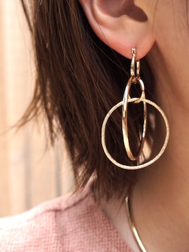 岩谷 英里子さんのコーディネート