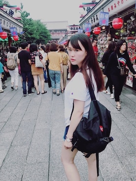 「travel」｜「アイテム（腕時計）」を使った、Angela Chouさん（レディース・160cm）の夏コーディネート