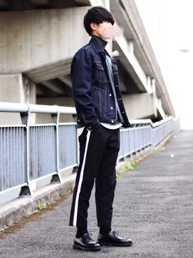 「H&M（エイチ・アンド・エム）のアイテム（スウェット）」を使った、Suzuさん（メンズ・182cm）の春コーディネート
