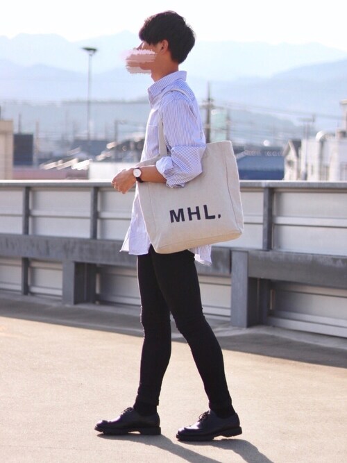 Suzu使用「ユニクロ（MEN ファインクロスストライプシャツ（長袖））」的時尚穿搭