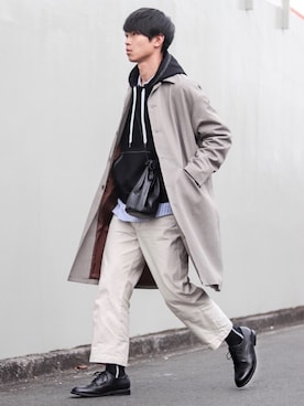 「アイテム（ステンカラーコート）」を使った、Suzuさん（メンズ・182cm・20代）の冬コーディネート