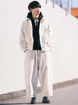 「CASPER JOHN（キャスパージョン）のアイテム（デニムジャケット）」を使った、Suzuさん（メンズ・182cm）の冬コーディネート