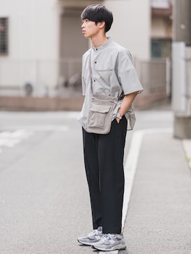 「BASISBROEK（バシスブルック）のアイテム（トップス）」を使った、Suzuさん（メンズ・182cm）の春コーディネート