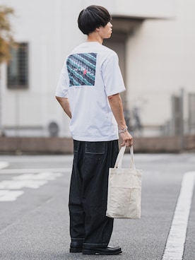 「RAGEBLUE（レイジブルー）のアイテム（Tシャツ/カットソー）」を使った、Suzuさん（メンズ・182cm）の夏コーディネート