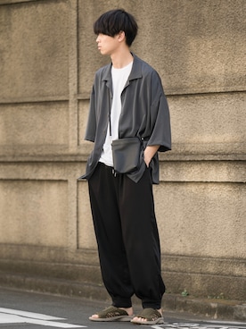 「BATONER（バトナー）のアイテム」を使った、Suzuさん（メンズ・181cm）の春コーディネート