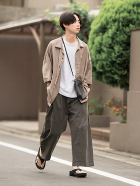 「BATONER（バトナー）のアイテム」を使った、Suzuさん（メンズ・181cm）の春コーディネート