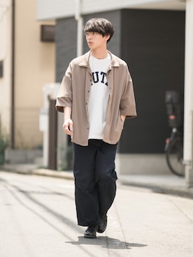 「INTER FACTORY（インターファクトリー）のアイテム（カーゴパンツ）」を使った、Suzuさん（メンズ・181cm）の春コーディネート