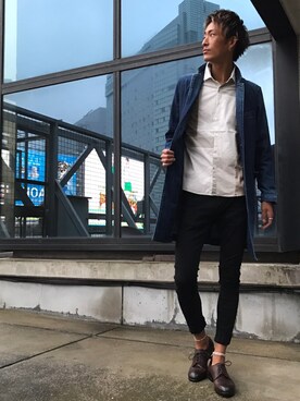 「GOSTAR DE FUGA（ゴスタール ジフーガ）のアイテム（チェスターコート）」を使った、sosukeさん（メンズ・183cm）の秋コーディネート