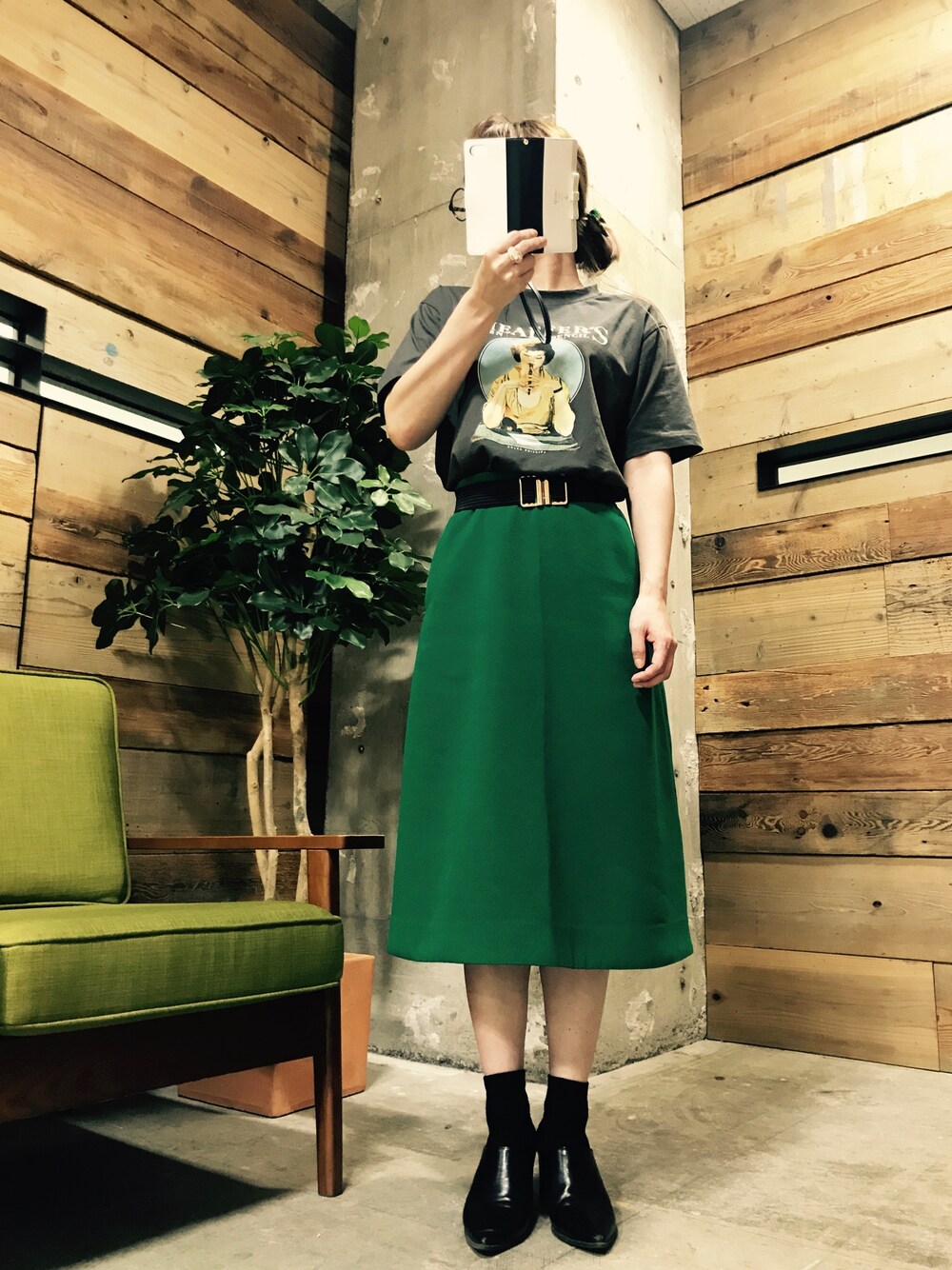 「ローリーズファーム(LOWRYS FARM)、セレクトモカ(select MOCA)、GU、おだんごヘアー」｜「Hameeのアイテム（スマホケース/カバー、ホワイト系）」を使った、ゆかりっぷさん（レディース・155cm）の秋コーディネートの1枚目の写真
