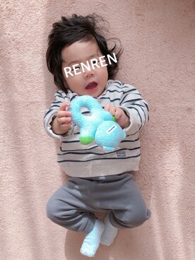「MIKI HOUSE（ミキハウス）のアイテム（おもちゃ）」を使った、RENRENさん（キッズ・70cm）の冬コーディネート
