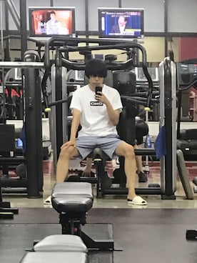 「アイテム（その他シューズ）」を使った、ばりのすけさん（メンズ・181cm）の秋コーディネート