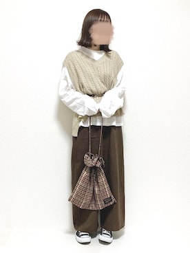 ｖネックニットベストを使ったwearistaの人気ファッションコーディネート Wear