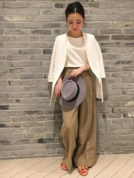 「Noble（ノーブル）のアイテム（ノーカラージャケット）」を使った、Noble天神ビオロ店スタッフさん（レディース・163cm）の冬コーディネート