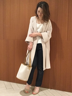 「Noble（ノーブル）のアイテム（ノーカラージャケット）」を使った、Noble天神ビオロ店スタッフさん（レディース・163cm）の春コーディネート