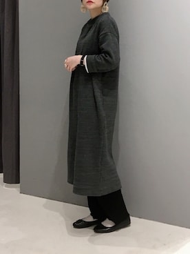 「おおぶりピアス」｜「アイテム（ワンピース）」を使った、あさみさん（レディース・156cm）の冬コーディネート
